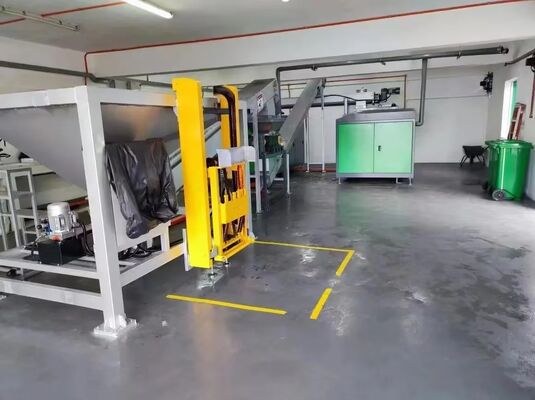 Özel kokusuz elektrikli endüstriyel gübreleme ekipmanları 1000KG Gündelik işleme kapasitesi 24 saat işleme döngüsü Mikrobiyel bozulma